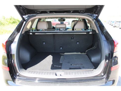 Used 2021 Hyundai Tucson Ultimate w/ Cargo Package image 7