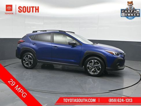 Used 2025 Subaru Crosstrek 2.5i Premium AWD/4WD image 1