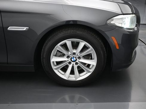 Used 2016 BMW 528i Sedan RWD image 25