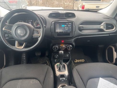 Used 2016 Jeep Renegade Latitude image 14
