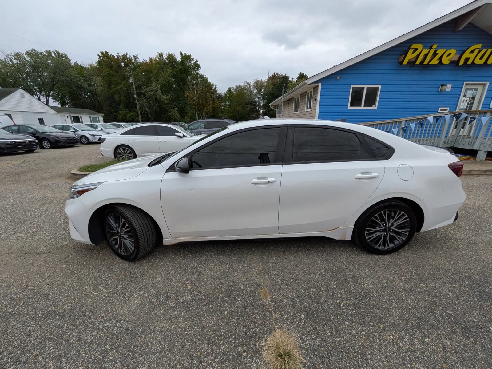 Used 2023 Kia Forte GT-Line FWD image 3