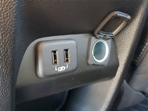 Certified 2022 GMC Canyon Elevation w/ Trailering Package image 12