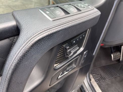 Used 2018 Mercedes-Benz G 63 AMG 4MATIC image 30