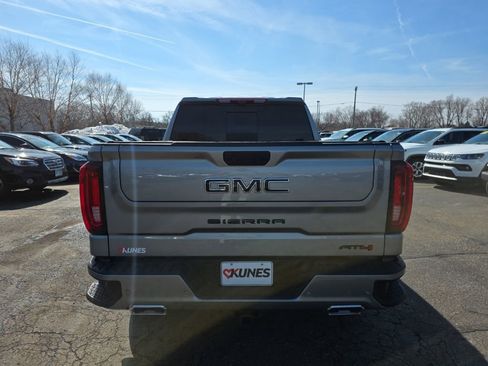 Used 2024 GMC Sierra 1500 AT4 w/ Technology Package image 6