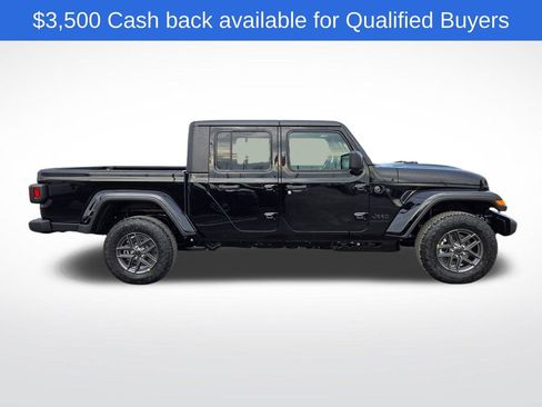 New 2026 Jeep Gladiator Sport AWD/4WD image 2