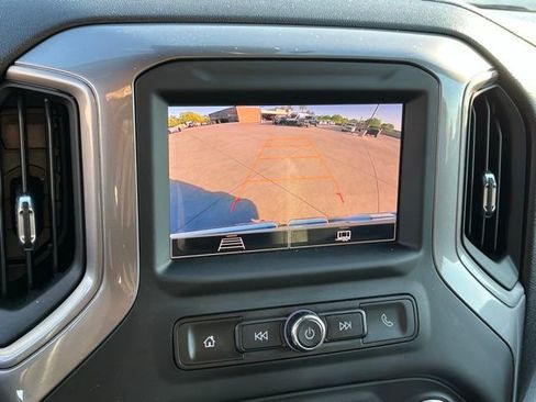 Used 2024 GMC Sierra 1500 Pro w/ Pro Value Package image 17