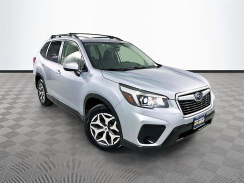 Used 2019 Subaru Forester Premium w/ Popular Package #1 AWD/4WD image 1
