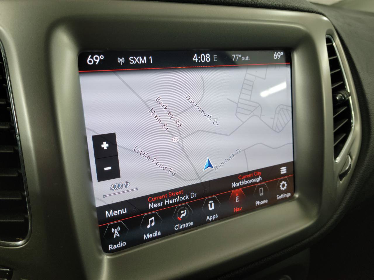 Used 2018 Jeep Compass Latitude w/ Popular Equipment Group AWD/4WD image 15