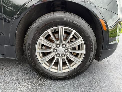 Used 2019 Cadillac XT5 Luxury AWD/4WD image 25