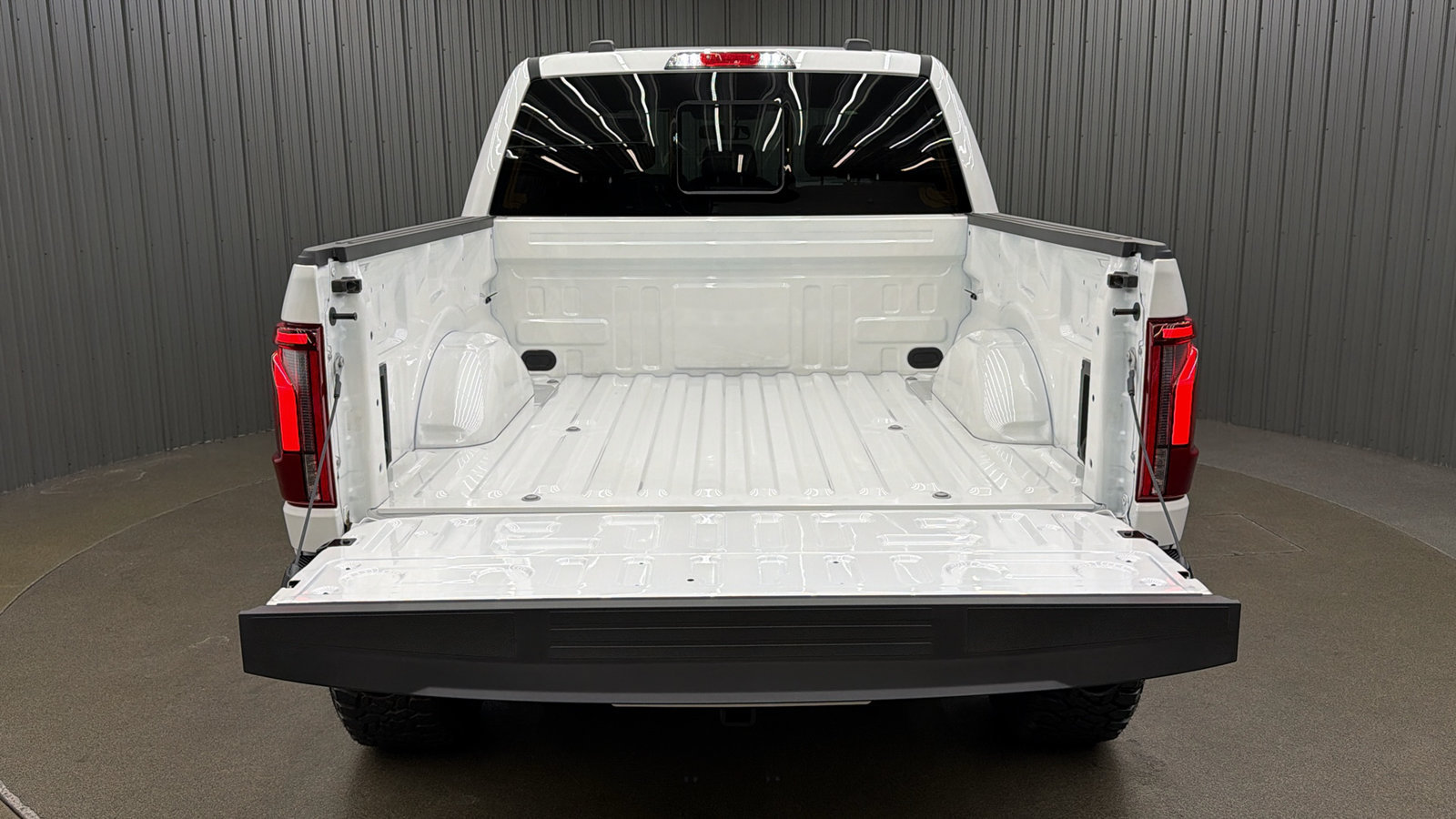 Used 2026 Ford F150 Lariat AWD/4WD image 18
