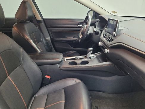 Used 2022 Nissan Altima 2.5 SR FWD image 21