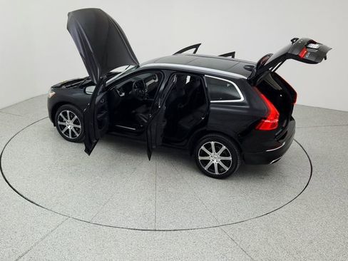 Used 2021 Volvo XC60 T5 Inscription w/ Advanced Package image 38