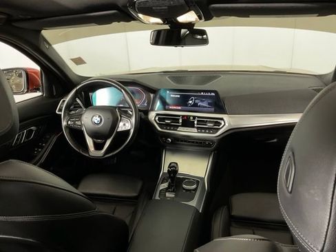 Certified 2022 BMW 330i xDrive Sedan w/ Premium Package 2 AWD/4WD image 16