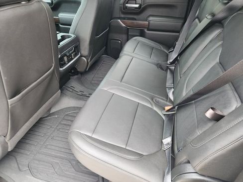 Used 2021 GMC Sierra 1500 SLT AWD/4WD image 32