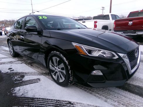 Used 2020 Nissan Altima 2.5 S image 1