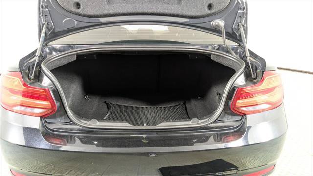 Used 2018 BMW 230i Coupe RWD image 16