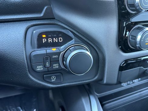 New 2026 RAM 1500 Express AWD/4WD image 31