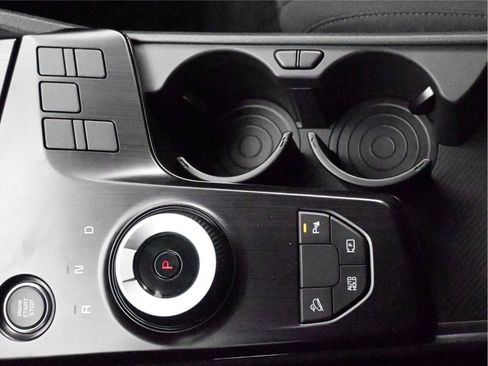 New 2026 Kia Sportage LX FWD image 6