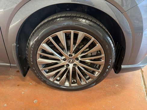 Used 2024 Lexus RX 350 350 Luxury w/ Convenience Package image 10