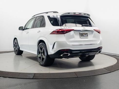 Used 2025 Mercedes-Benz GLE 450e 4MATIC w/ AMG Line Exterior image 30
