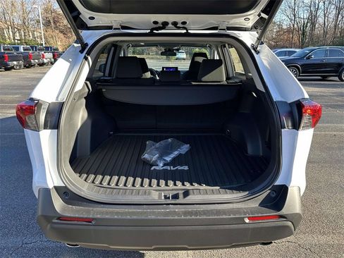 New 2025 Toyota RAV4 XLE image 15