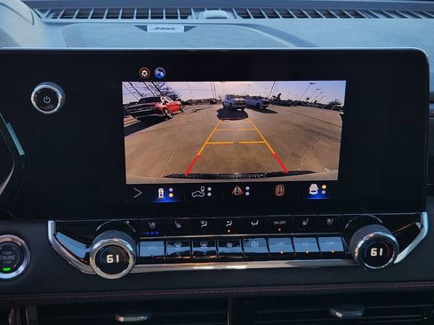 New 2026 Chevrolet Colorado Z71 w/ Technology Package image 13