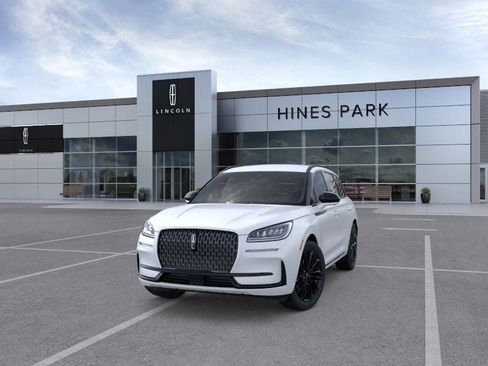 New 2026 Lincoln Corsair Premiere image 2