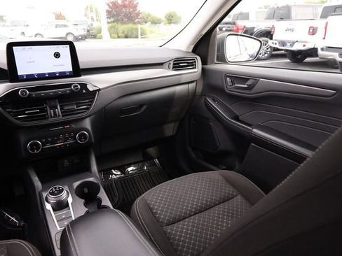 Certified 2024 Ford Escape Active w/ Cold Weather Package FWD image 25