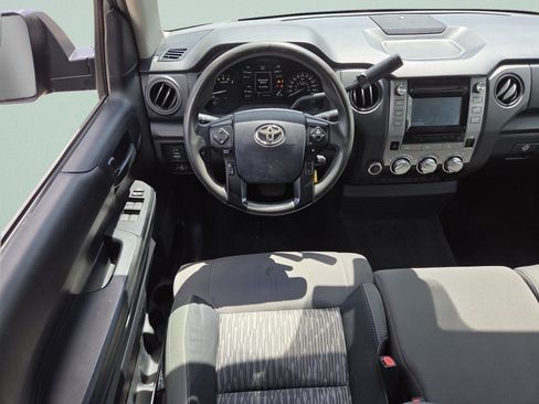 Used 2019 Toyota Tundra SR5 AWD/4WD image 4