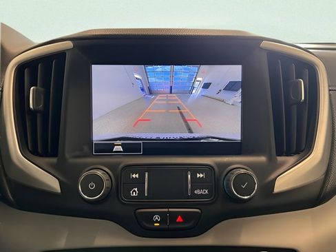 Used 2022 GMC Terrain SLE w/ Driver Convenience Package image 25