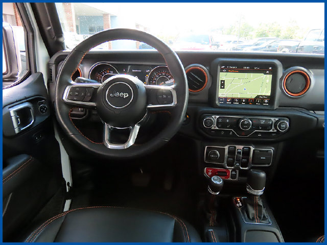 Used 2023 Jeep Gladiator Mojave w/ Cold Weather Group AWD/4WD image 11