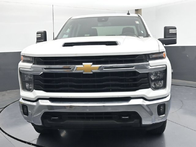 Used 2025 Chevrolet Silverado 2500 LT w/ Convenience Package AWD/4WD image 23