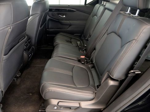 Used 2023 Honda Pilot EX-L image 27