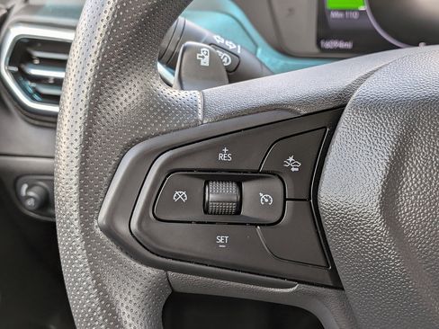 Certified 2023 Chevrolet Bolt LT w/ Driver Confidence Package FWD image 70