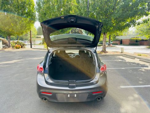 Used 2011 MAZDA MAZDA3 s Sport FWD image 17