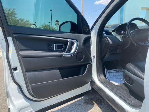 Used 2016 Land Rover Discovery Sport HSE AWD/4WD image 23