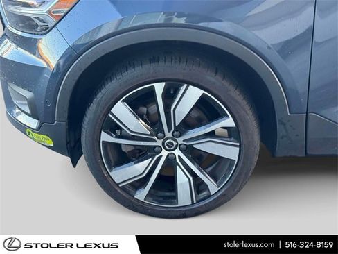 Used 2022 Volvo XC40 P8 Recharge Ultimate image 15