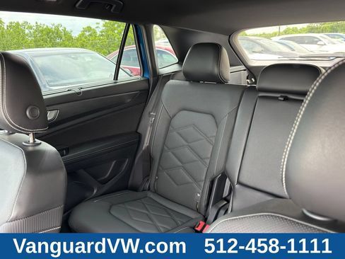 Used 2024 Volkswagen Atlas Cross Sport SE FWD image 14