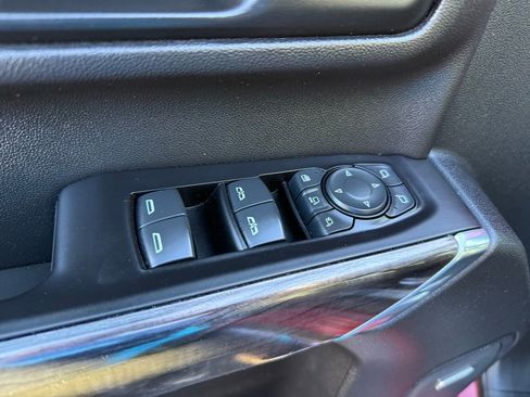 Used 2020 Chevrolet Silverado 2500 LTZ w/ LTZ Plus Package image 22