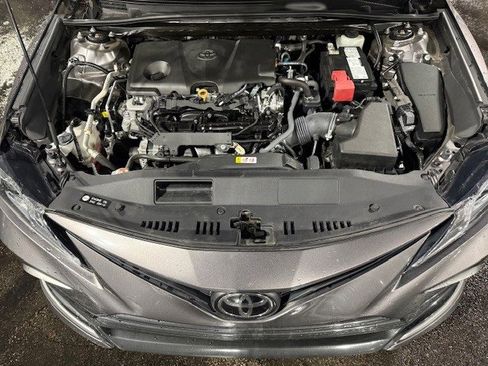 Used 2022 Toyota Camry LE image 33
