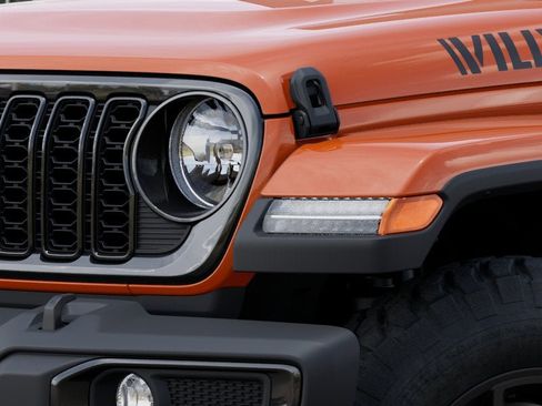 New 2025 Jeep Gladiator Sport image 22