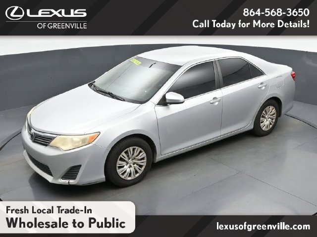 Used 2014 Toyota Camry FWD image 21