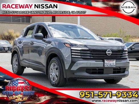 Used 2025 Nissan Kicks S AWD/4WD image 1