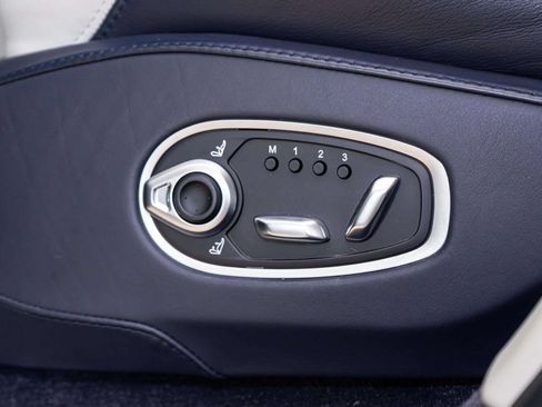 Used 2023 Aston Martin DBX AWD/4WD image 20