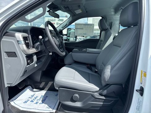 New 2026 Ford F250 XL image 9