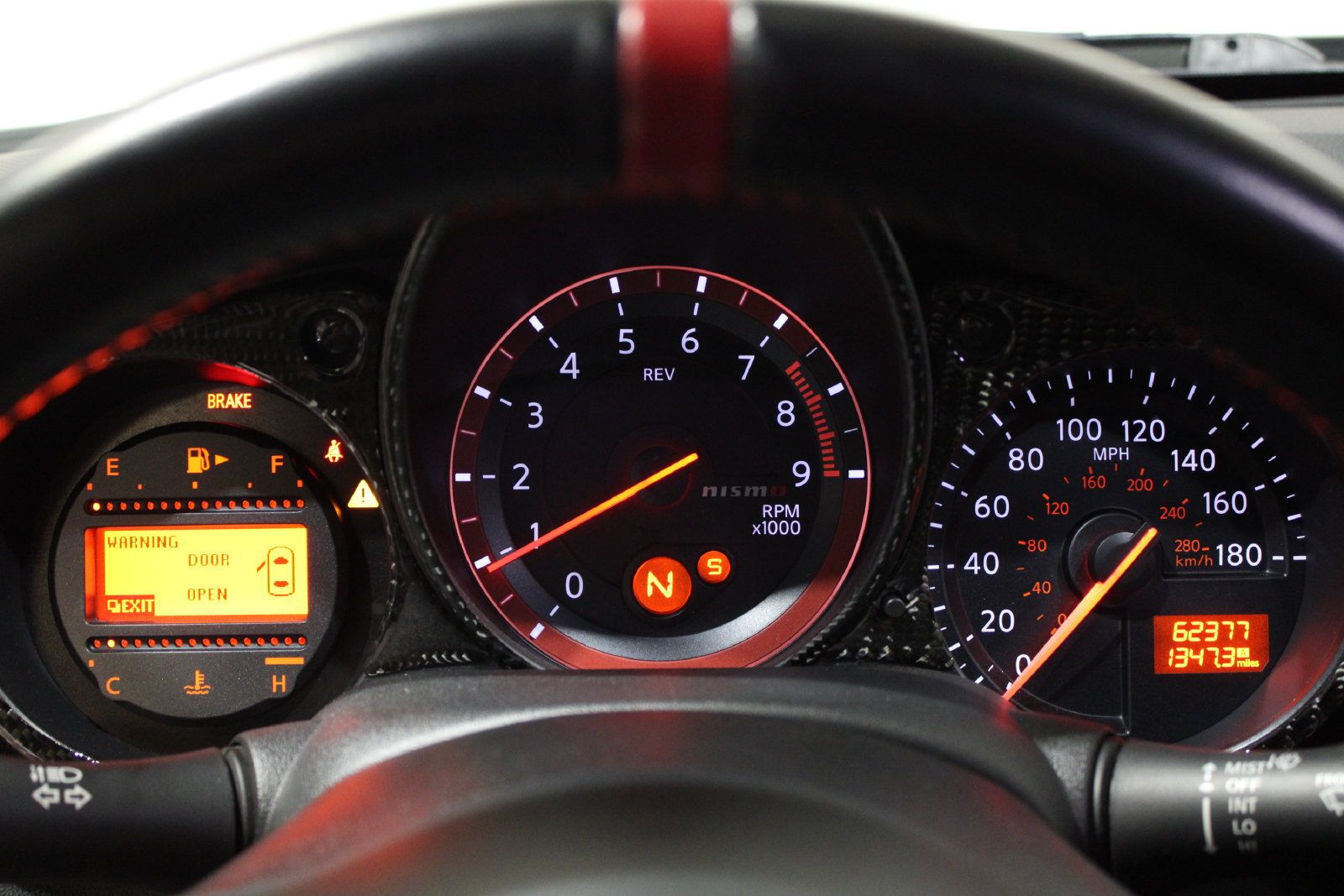 Used 2019 Nissan 370Z NISMO RWD image 29