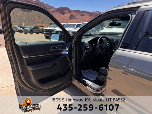 Used 2016 Ford Explorer Limited w/ Class II Trailer Tow Package FWD image 20