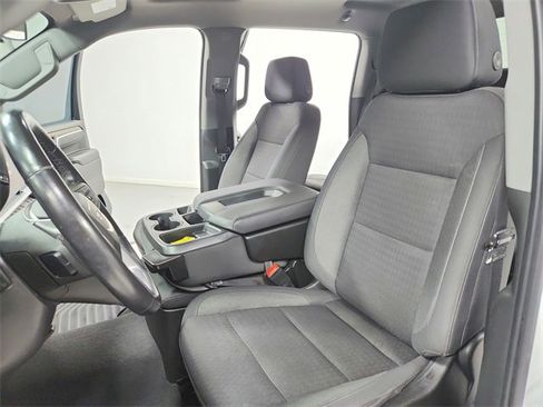Used 2022 GMC Sierra 1500 SLE image 19