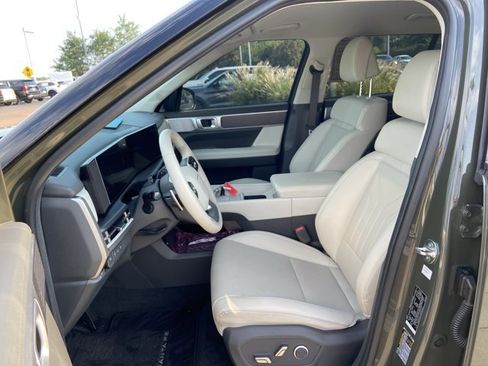 Used 2024 Hyundai Santa Fe SEL FWD image 34