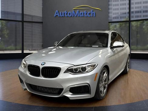 Used 2015 BMW M235i Coupe image 3